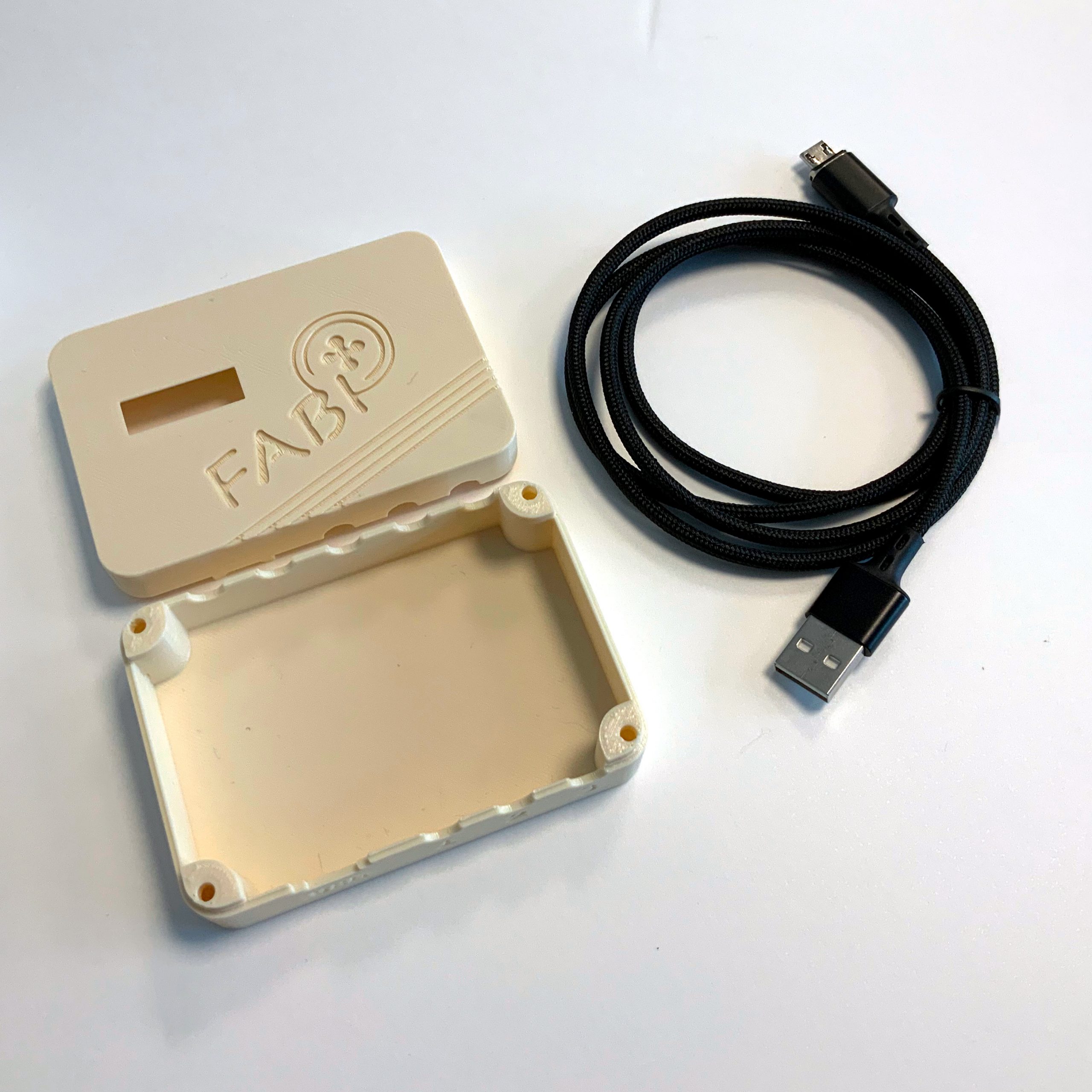 FABI Bauteile - Gehäuse & USB Kabel